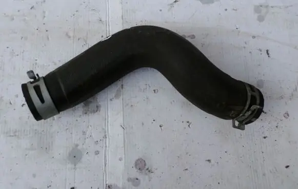 Toyota Avensis T270 Intercooler hose/pipe