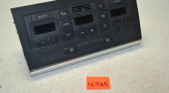 Audi A4 S4 B7 8E 8H Climate control unit 8E0820043AJ
