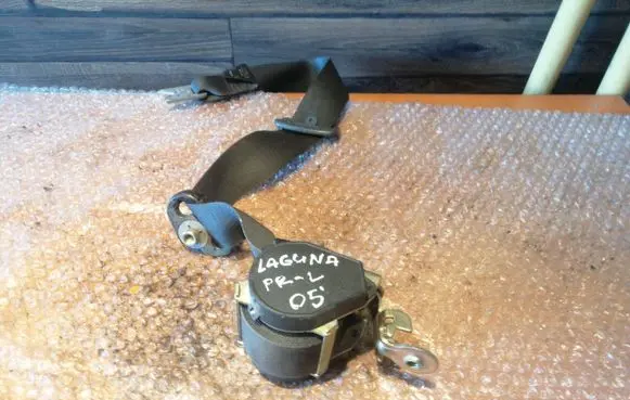 Renault Laguna II Front seatbelt B506014AC49