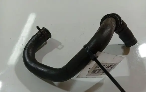 Honda CR-V Engine coolant pipe/hose