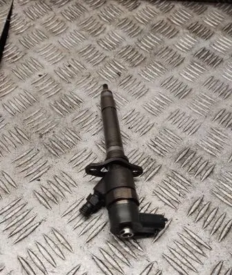 Fuel injector