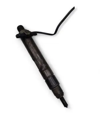 Fuel injector