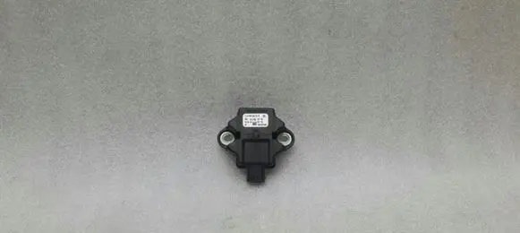 Mercedes-Benz ML W166 ESP acceleration yaw rate sensor A0065422618