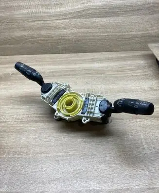 Honda Element Wiper turn signal indicator stalk/switch M29843