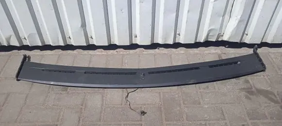 Maserati Levante Dash center air vent grill 670149127