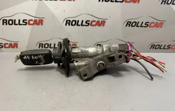Audi A4 S4 B6 8E 8H Ignition lock 4B0905851