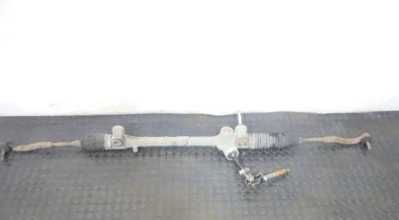 Toyota Yaris Steering rack