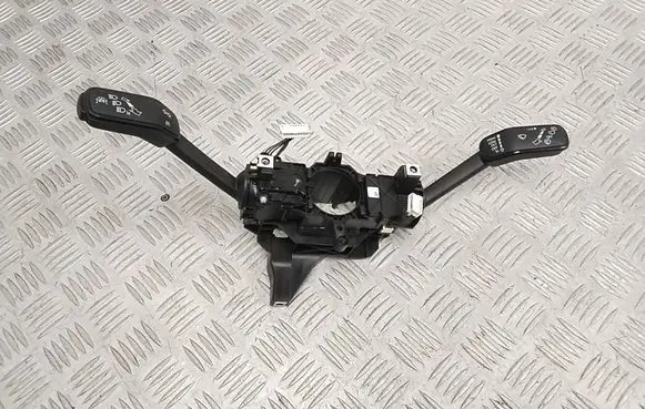 Volkswagen PASSAT B8 Wiper turn signal indicator stalk/switch 3Q0953521EK