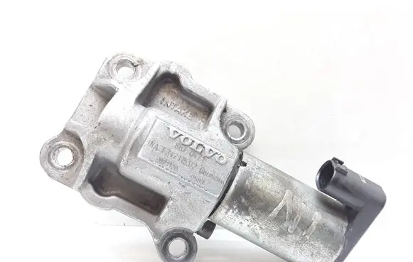 Volvo XC90 Camshaft vanos timing valve 8670421