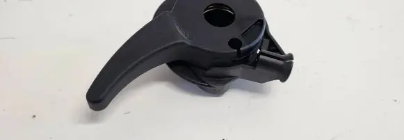 Mercedes-Benz S W220 Engine bonnet (hood) release handle