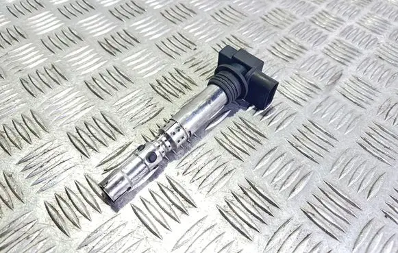 Volkswagen Fox High voltage ignition coil 03D905715A
