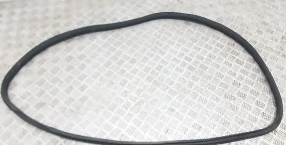Mercedes-Benz C W205 Rear door rubber seal (on body) A2056970151