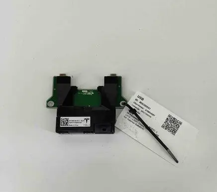 USB socket connector