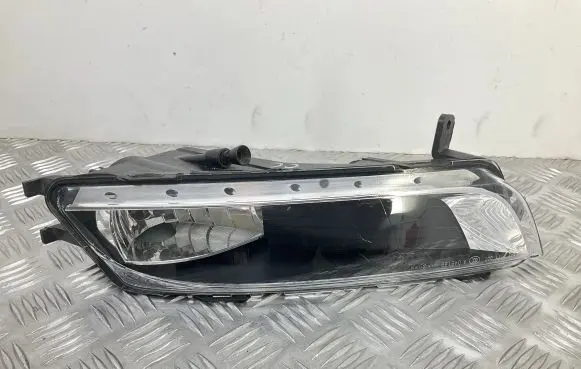 Volkswagen PASSAT CC Front fog light 3C8941699