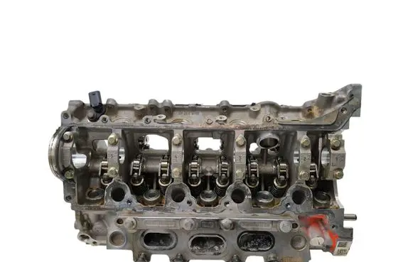 Nissan Qashqai J12 Engine head 110424389R