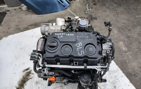 Volkswagen Touran I Engine swap 