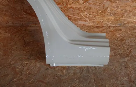 Suzuki Swift II Sill