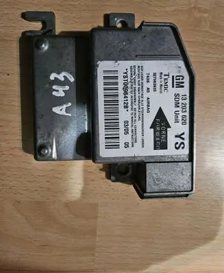 Opel Zafira A Airbag control unit/module 13203620
