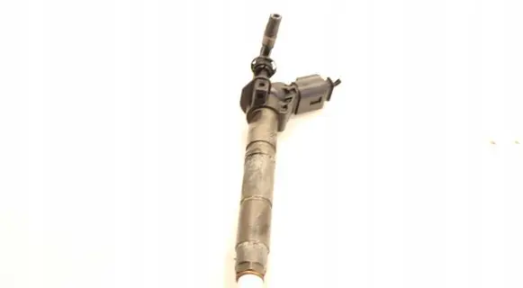 Fuel injector