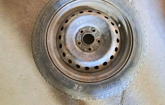 Honda FR-V R16 steel rim 