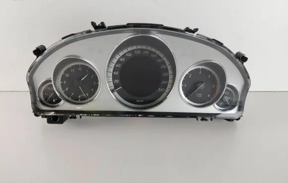 Mercedes-Benz E C207 W207 Speedometer (instrument cluster) A2129004113 A2C33061800 2129014002