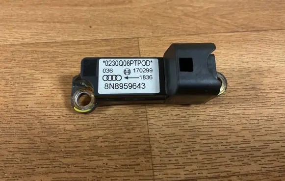 Audi TT Mk1 Airbag deployment crash/impact sensor 8N8959643 170299 0230Q08PTP0D
