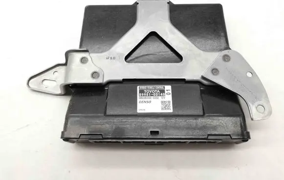 Toyota Yaris Other devices 899810D140