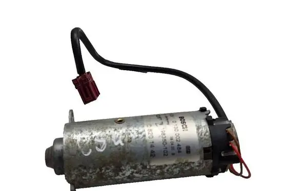 Mercedes-Benz S W220 Seat adjustment motor 2208201442