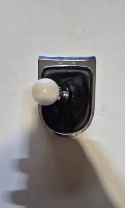 Ford Mustang VI Gear shift switch/knob