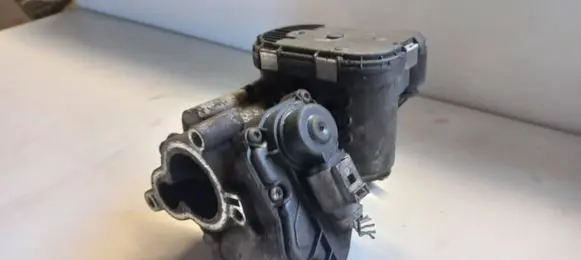 Renault Trafic II (X83) Throttle valve 8200330810 0281002688 8200330812
