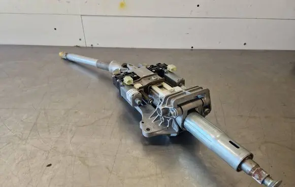 Mercedes-Benz C W205 Steering wheel axle A2054603316