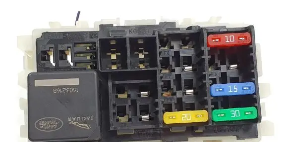 Land Rover Discovery Sport Fuse box set BS7T-14K131-AA