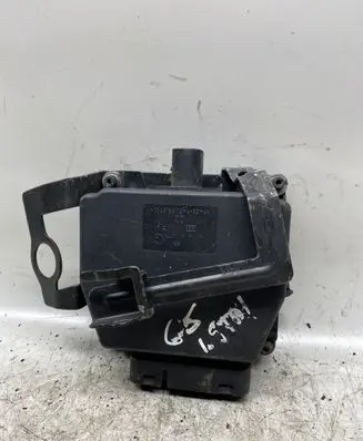 Volkswagen Golf V Turbo solenoid valve 6q0906625