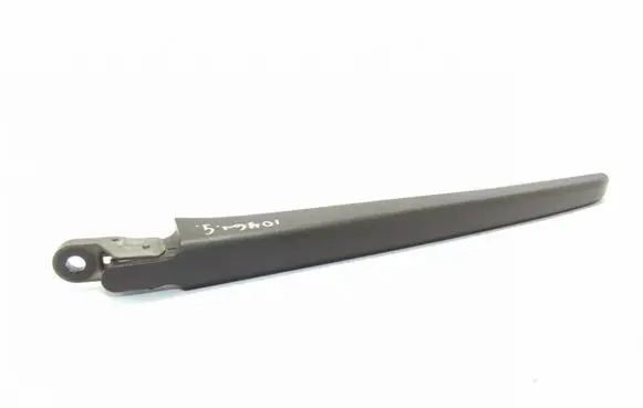 Volvo V60 Rear wiper blade arm