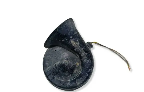 Audi A4 S4 B6 8E 8H Horn signal 000209