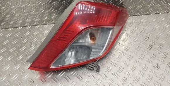 Toyota Yaris Rear/tail lights