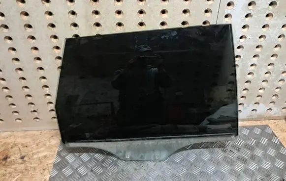 Mitsubishi Space Star Rear door window glass