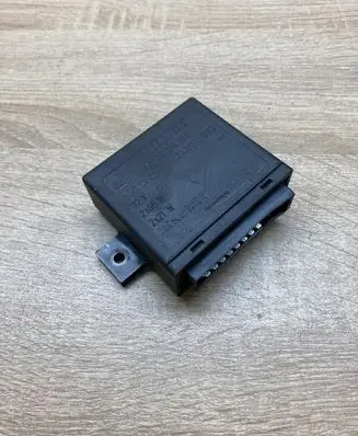 Opel Zafira A Light module LCM 09135156