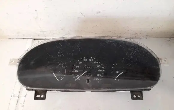 Mazda 323 Speedometer (instrument cluster) bc5nb