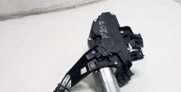 Peugeot 207 Rear window wiper motor 9652418780 0390201813 060412002