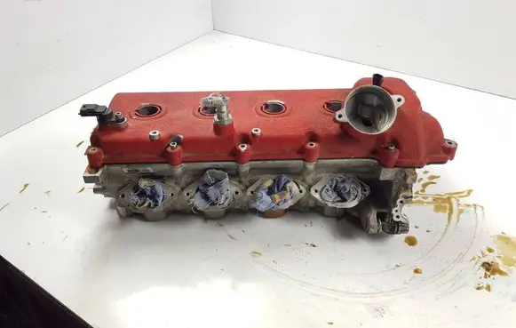 Maserati Quattroporte Engine head