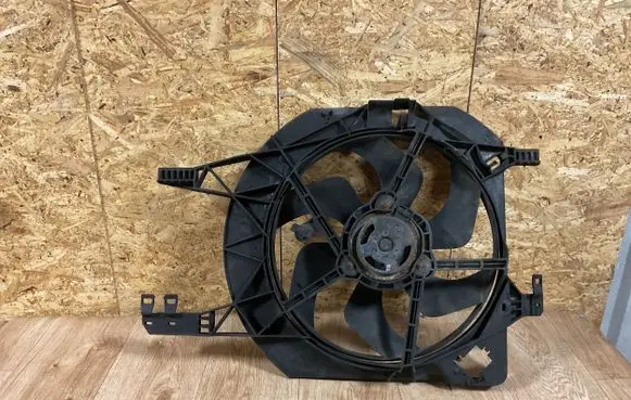 Renault Trafic II (X83) Electric radiator cooling fan 1831248 6200151074 8200151