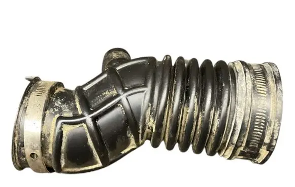 Subaru Outback Turbo air intake inlet pipe/hose 14462AA510