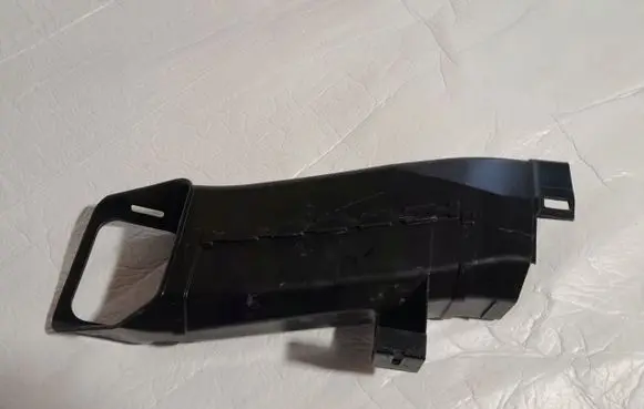 BMW X7 G07 Intercooler air guide/duct channel 4A028194A02819