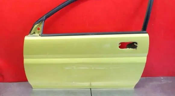 Honda HR-V Front door