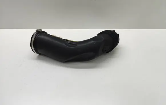 BMW 5 F10 F11 Intercooler hose/pipe 8514090 8514090AI01 13718514090