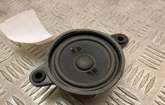 Mercedes-Benz V Class W447 Panel speaker A4478270860