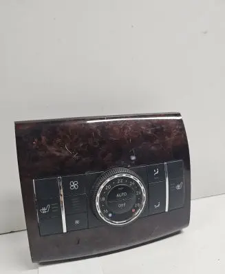 Mercedes-Benz R W251 Climate control unit A1648700289