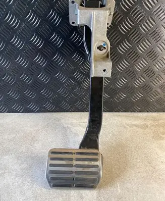 Volkswagen Phaeton Brake pedal 3D1723139