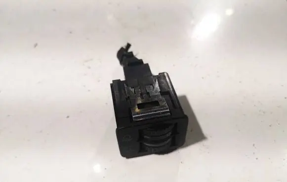Volkswagen PASSAT B6 Headlight level height control switch 
